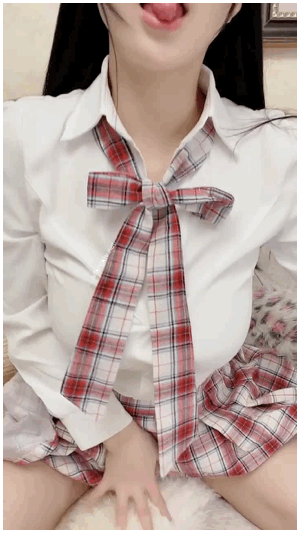 朱可儿私拍福利  粉红格子少女